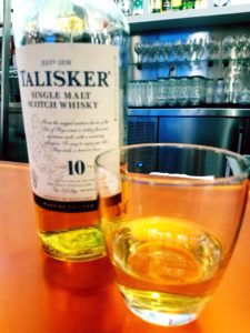 The Whiskey Noob review talisker 10
